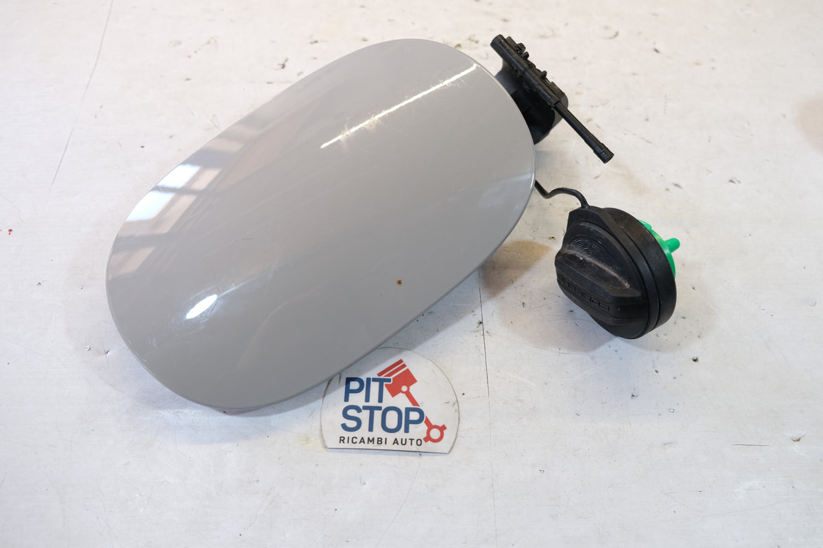 95B809909 SPORTELLINO CARBURANTE PORSCHE MACAN T BENZINA 2016> BX51