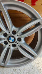 Cerchio in lega 7842652 7842653 BMW 5 Serie F10 8.5J 9J ET 33/44 5x120 R19