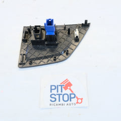 PULSANTE LUCI DI EMERGENZA VOLKSWAGEN Polo 6° Serie 2G0953509 (17>) 10g