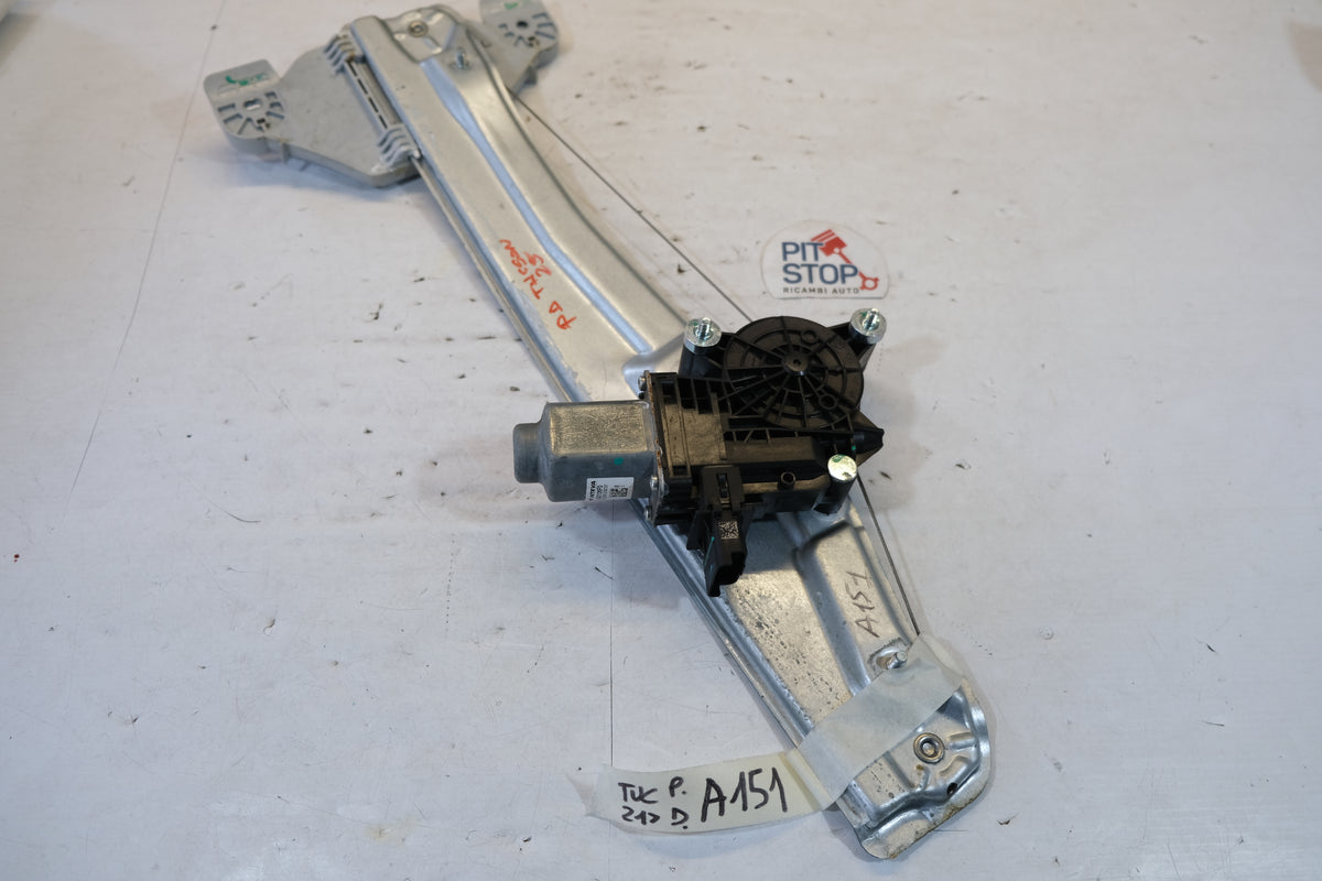 83404N7000 ALZACRISTALLO POSTERIORE ELETTRICO DX HYUNDAI TUCSON NX A151
