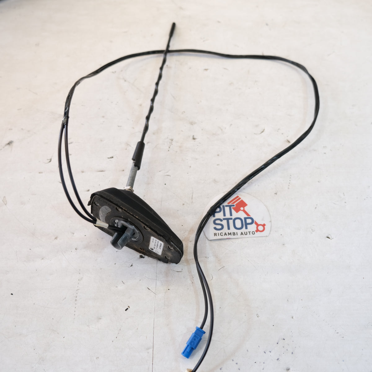 282160004r ANTENNA RADIO GPS RENAULT SCENIC XMOD 2009> 10G