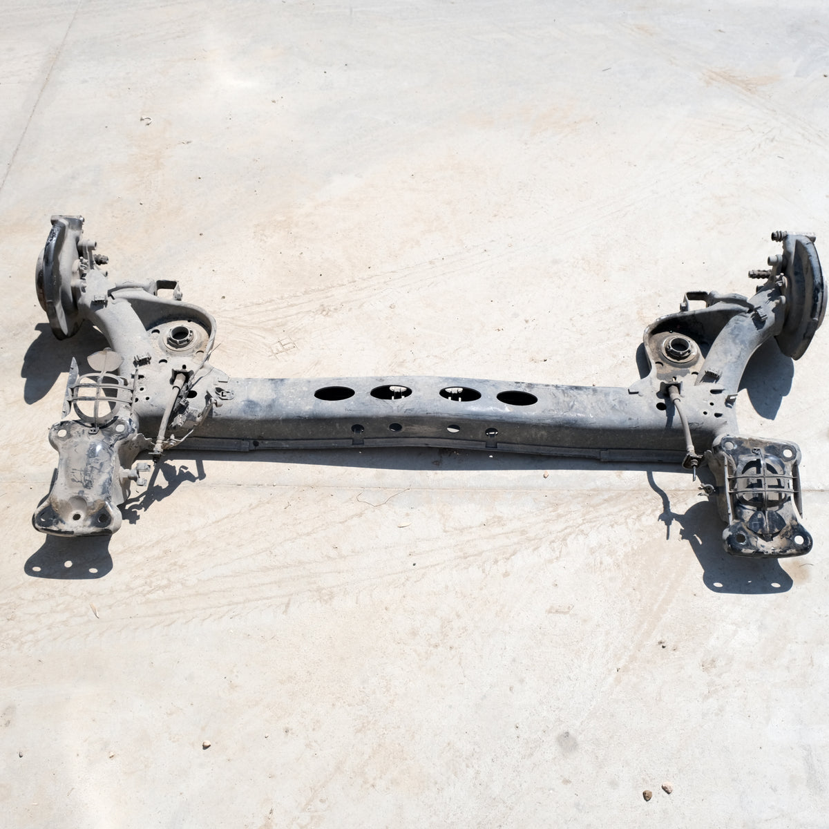 ASSALE PONTE POSTERIORE A DISCHI VW TAIGO 2020> BX34