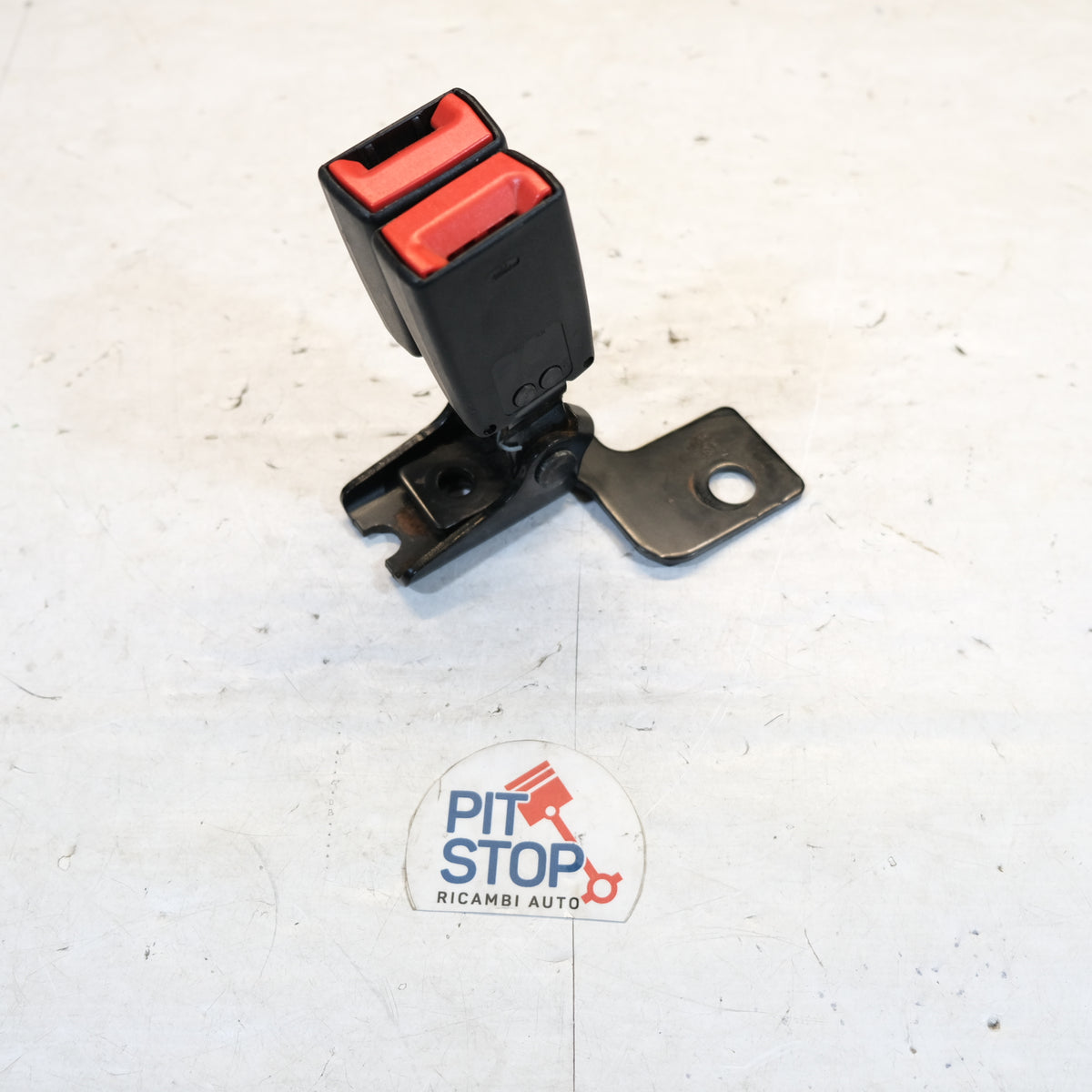 GN15-A613K21-D AGGANCIO CINTURA DI SICUREZZA POSTERIORE FORD EcoSport 2012> 12S