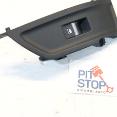 80a959515 PULSANTE RIVESTIMENTO ALZAVETRO POST. SINISTRO AUDI Q5 2017> 10G