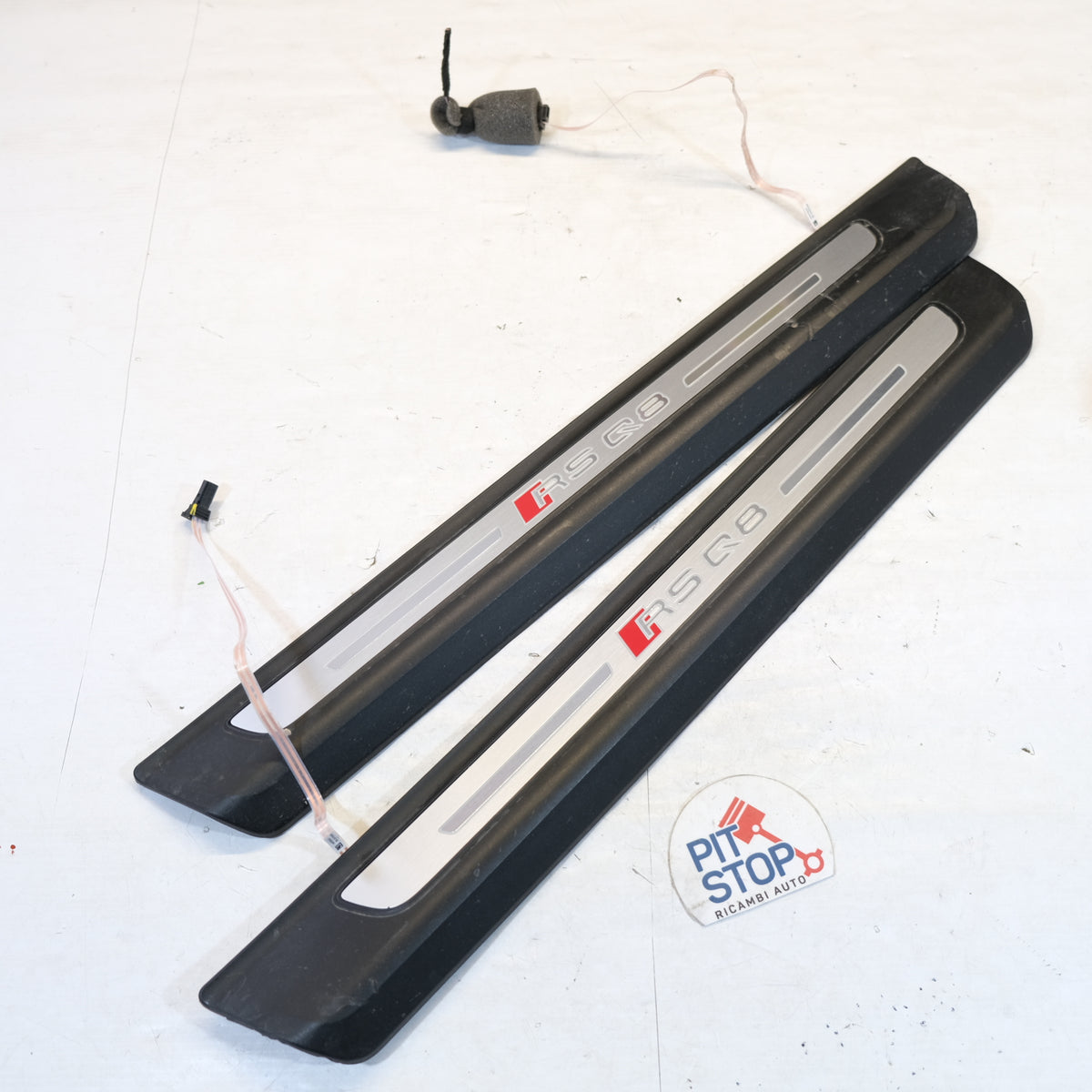 4m8947406b 4m8947405b BATTITACCO AUDI RSQ8 Q8 2018> 10S