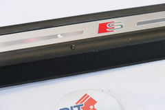 4M8947406A RIVESTIMENTO PIEDI BATTITACCO ANTERIORE SINISTRO S-LINE AUDI Q8 2018> 10S