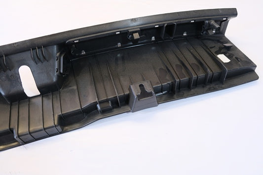 8b9863471 BATTICOFANO BATTIVALIGIA POSTERIORE AUDI A5 B10 AVANT 60G