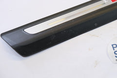 4m8947405a RIVESTIMENTO PIEDI BATTITACCO ANTERIORE DESTRO S-LINE AUDI Q8 2018> 10S