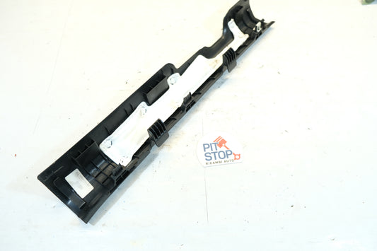 85880-n7000 BATTITACCO ANTERIORE DESTRO PASSEGGERO HYUNDAI TUCSON 2020> 10S