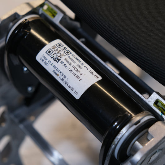 8w0864283e BRACCIOLO CENTRALE IN TESSUTO AUDI A4 8W 2016/2024 BX51S