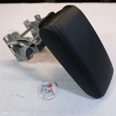 8y0864283 BRACCIOLO INTERNO IN PELLE NERO AUDI A3 8Y 2020> BX51