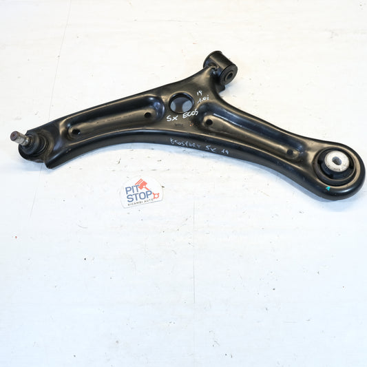 2106530 BRACCIO OSCILLANTE ANTERIORE SINISTRO FORD EcoSport Serie 1.0 M1JU 12> 10g