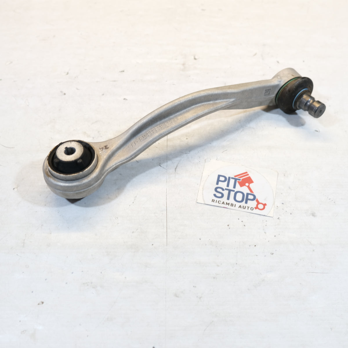 025060067012 BRACCIO OSCILLANTE ANTERIORE DESTRO AUDI RSQ8 10G