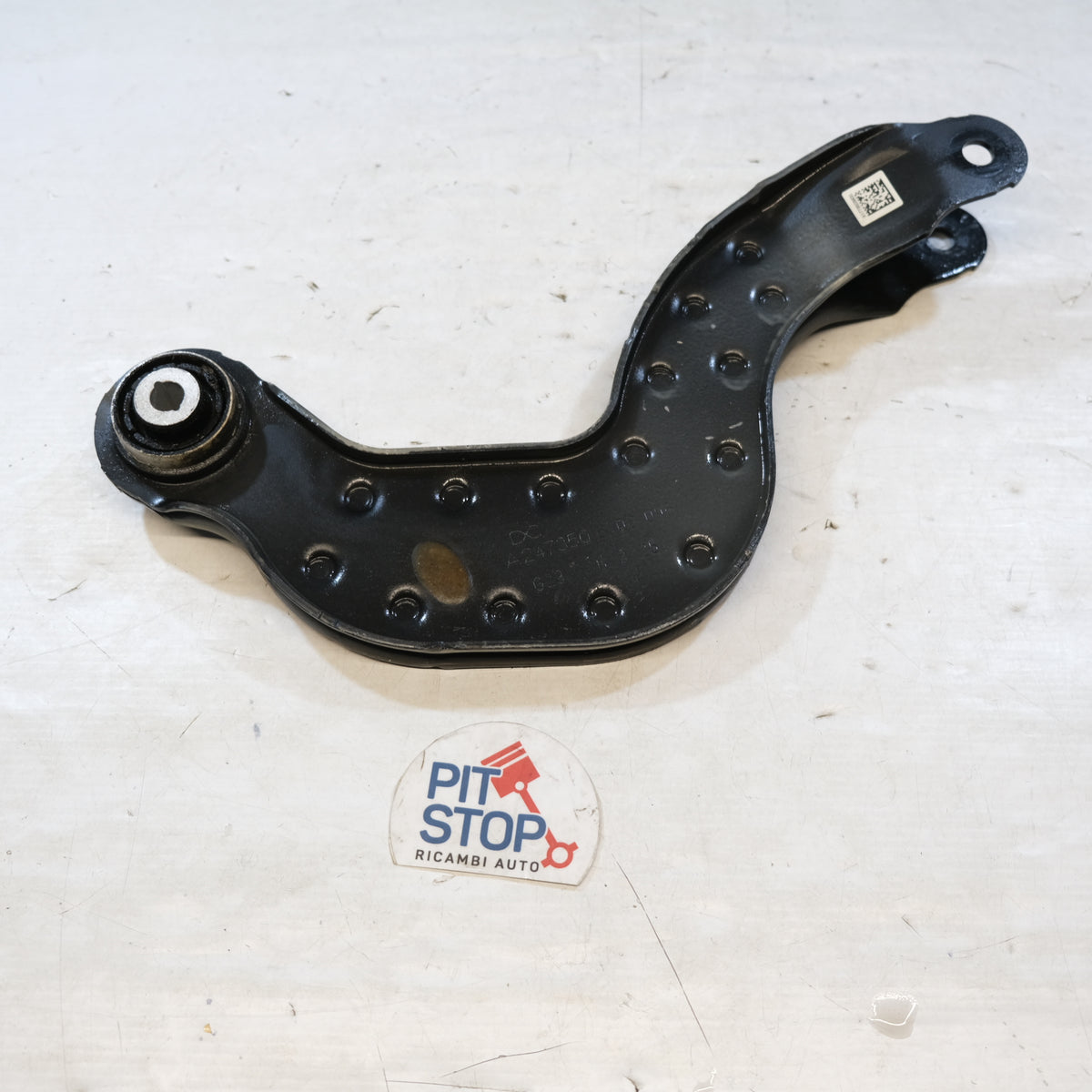 a2473506100 BRACCIO ASSALE POSTERIORE SINISTRO MERCEDES GLA H247 2019> 10G