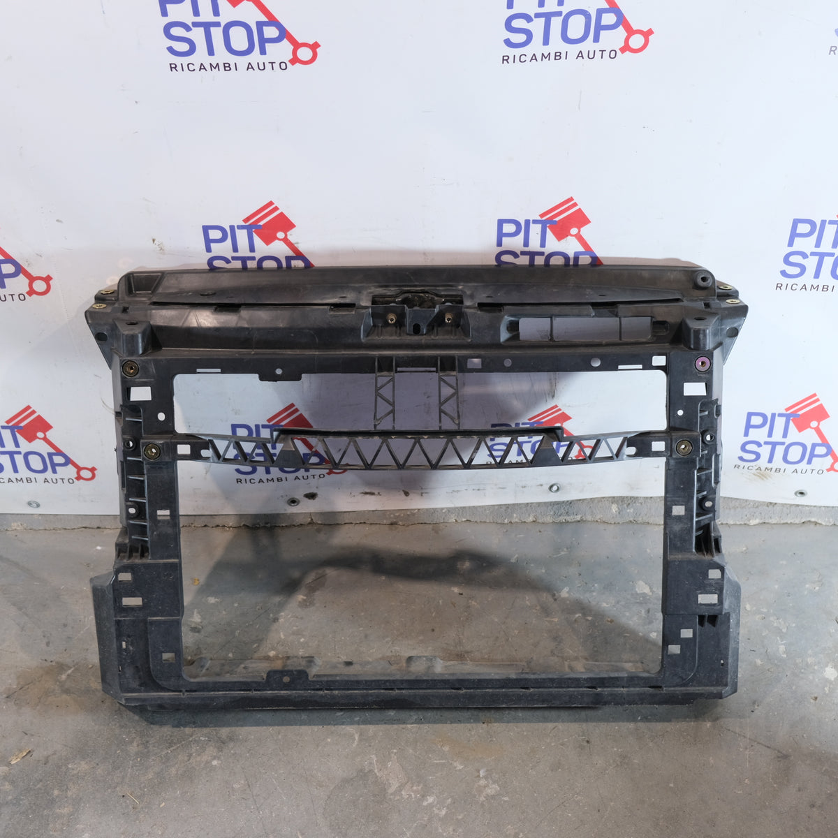 CALANDRA OSSATURA ANTERIORE VW POLO 6R 2009/2017 BX51S