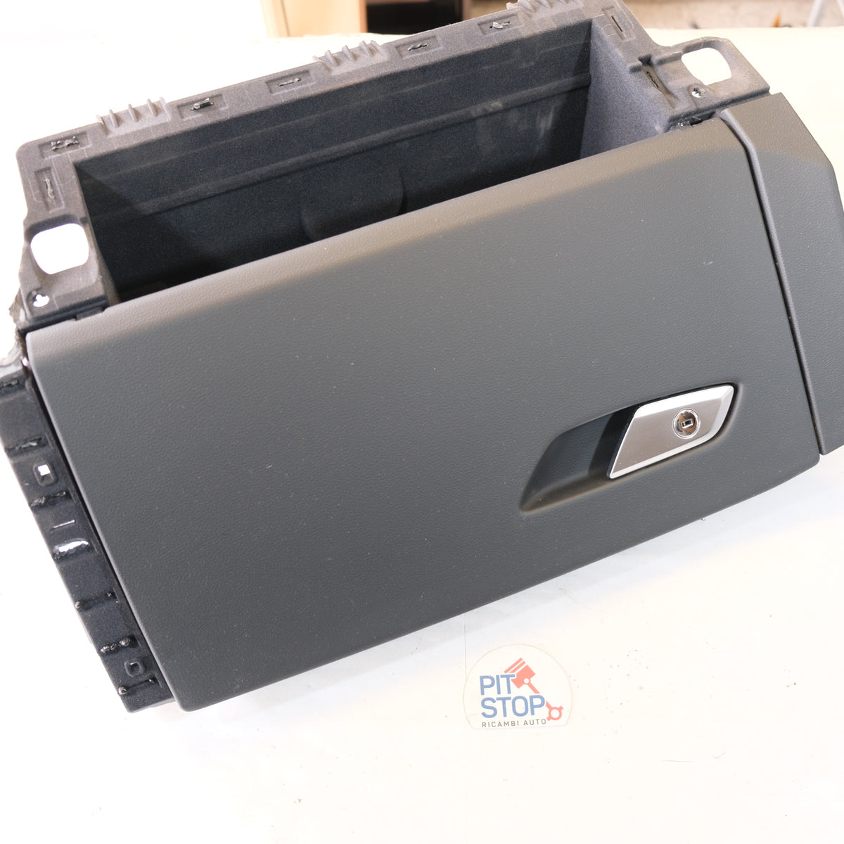 4K1880302 CASSETTO PORTAOGGETTI CRUSCOTTO LATO DESTRO AUDI A6 C8 2018> bx51
