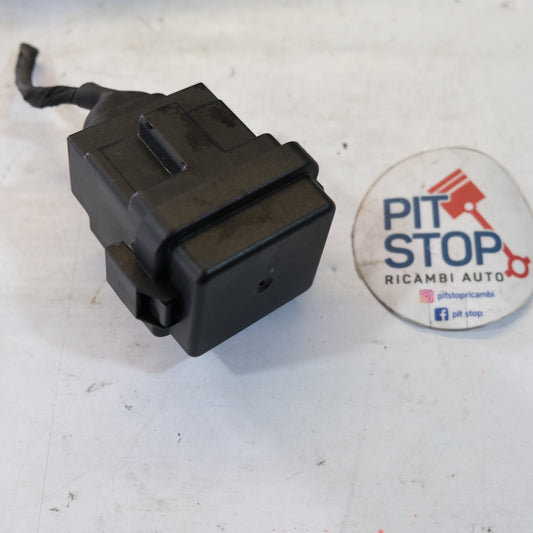 8w0937124a SCATOLA RELE' AUDI A7 Q5 2.0 TDI 2022 10GK