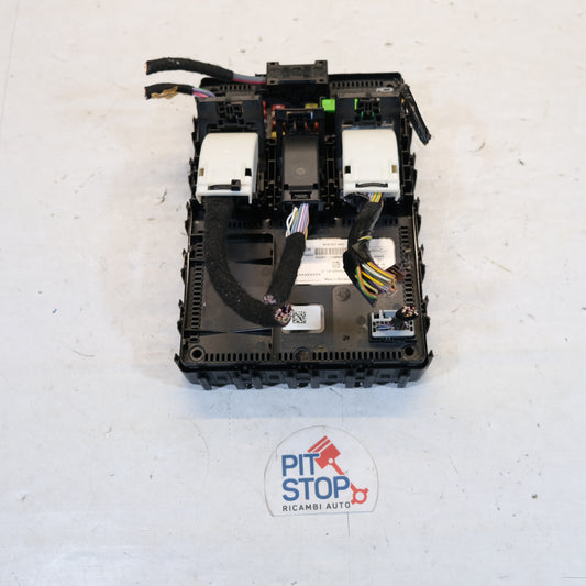 hu5t-15604-bcs SCATOLA PORTA FUSIBILI FORD EcoSport Serie 2019 M1JU benzina 998 12S