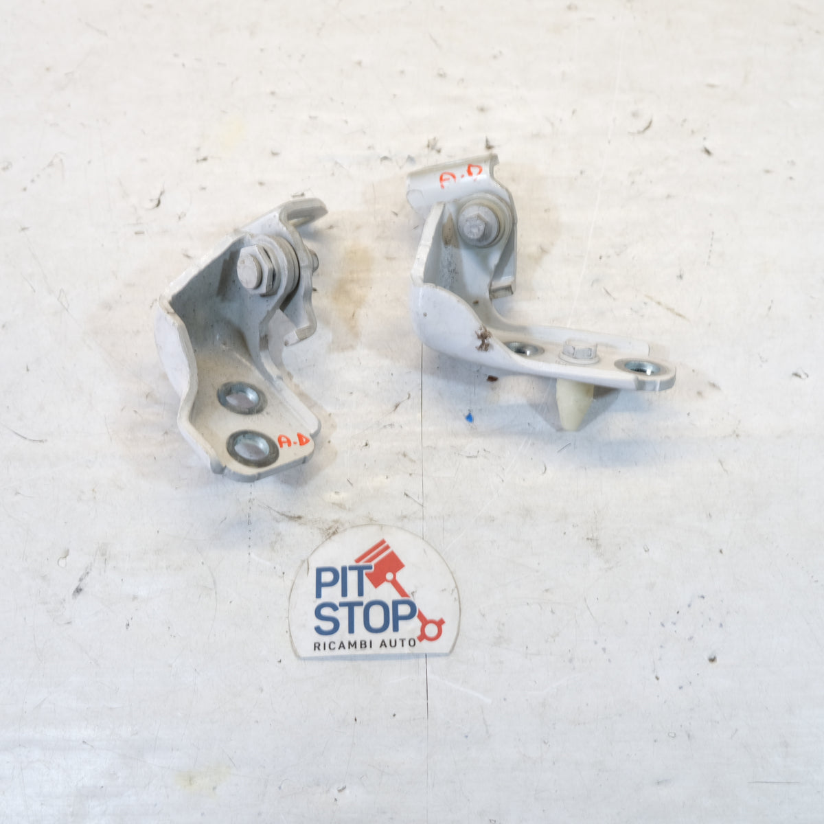 5189477 5241811 CERNIERA PORTA PORTIERA ANTERIORE DESTRA FORD ECOSPORT 2012> 12G