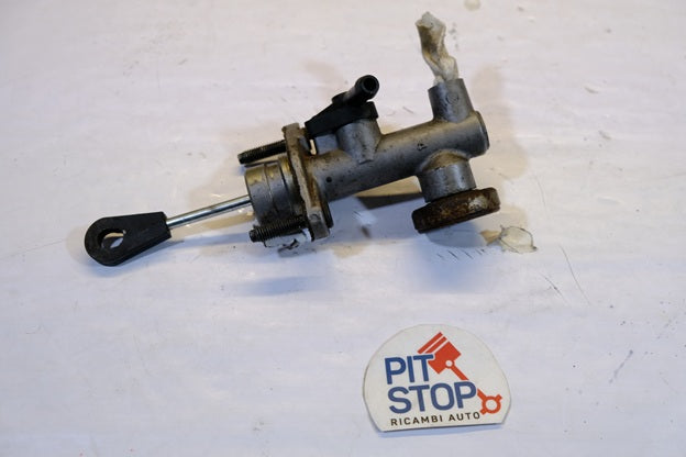 41600-1p500 CILINDRETTO POMPA CILINDRO FRIZIONE KIA VENGA HYUNDAI IX20 1.4 CRDI 2011> 10G