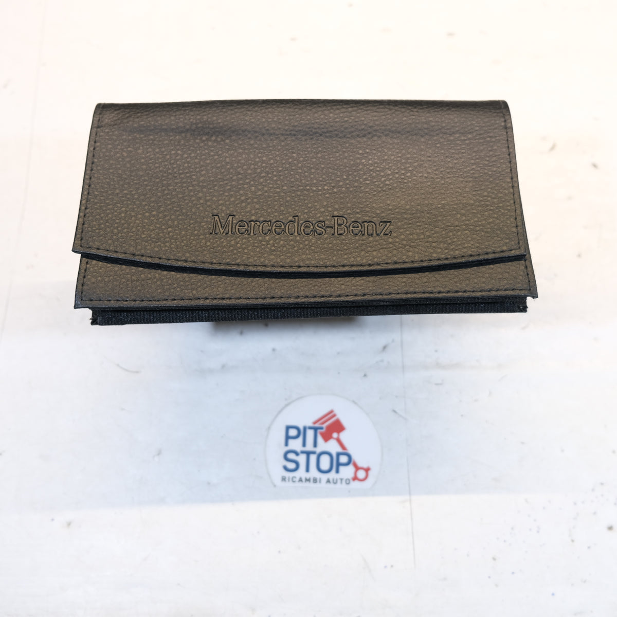 a0005852300 CUSTODIA PORTA DOCUMENTI MERCEDES GLA CLASSE A W177 12G
