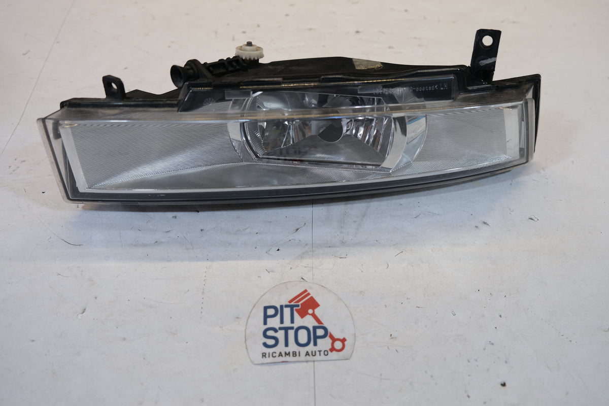 5L0941699A FARO FANALE PROIETTORE FENDINEBBIA ANTERIORE SINISTRO SKODA YETI 12s