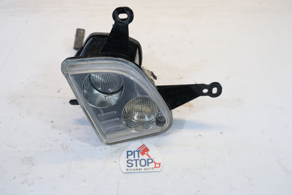 Q0008446V011 FARO FARETTO FENDINEBBIA ANTERIORE DESTRO SMART ROADSTER 2004 12S