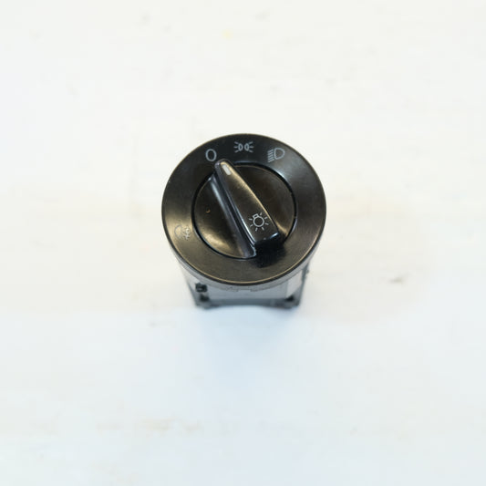 1C0941531A GRUPPO DI COMANDO INTERRUTTORE LUCI VOLKSWAGEN NEW BEETLE 10g