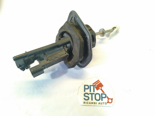 KG19300 S4MZD POMPA CILINDRO FRIZIONE FORD FOCUS C-MAX MONDEO FIESTA S-MAX 2006-2012 10G