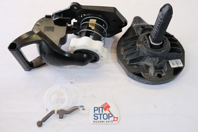 8200601401 SUPPORTO RUOTA DI SCORTA PORTELLONE RENAULT Clio Serie IV 12G