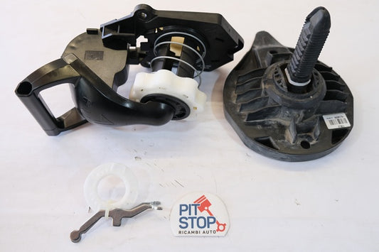 8200601401 SUPPORTO RUOTA DI SCORTA PORTELLONE RENAULT Clio Serie IV 12G