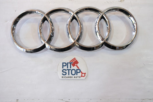4KE853605 STEMMA FREGIO LOGO EMBLEMA PARAURTI ANTERIORE AUDI Q3 FJB 10g