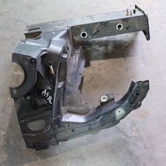 8W0805140TA 8W0805304B LONGHERONE PASSARUOTA DESTRO AUDI A4 8W 2016> BZX51