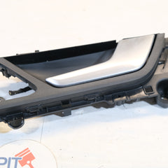 4K0839020 MANIGLIA INTERNA PORTA POSTERIORE DESTRA AUDI A6 C8 2018> 12g