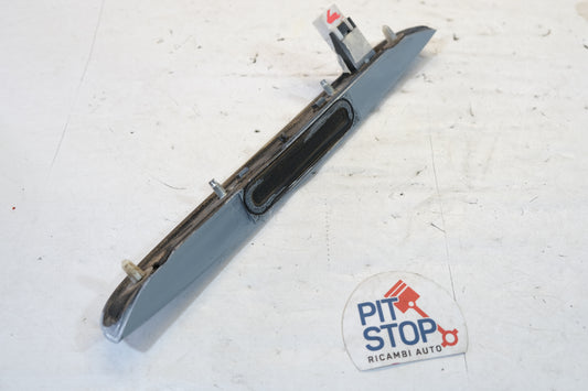 MANIGLIA PULSANTE APERTURA COFANO PORTELLONE POST. FIAT CROMA 2005> 10SWC