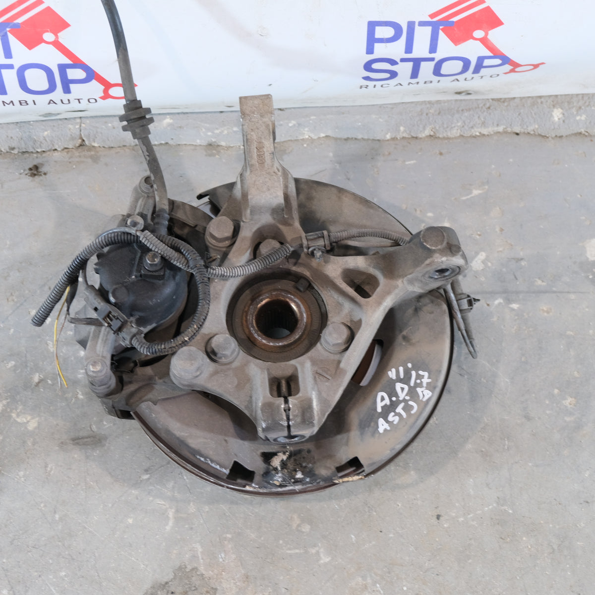 13319483 MONTANTE SOSPENSIONE ANTERIORE DESTRO MOZZO 13583479 OPEL ASTRA J  BX51