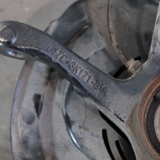 l1tc-3k171-81a 2480642 2305501 MONTANTE MOZZO FUSELLO SX FORD PUMA 1.0 BX51