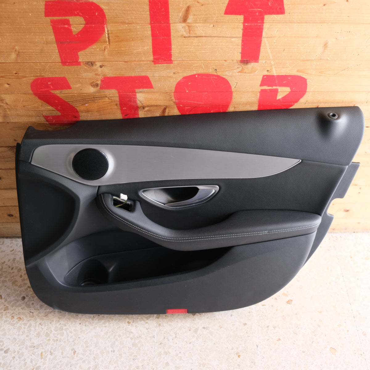 PANNELLO PORTA PORTIERA INTERNO ANT. DESTRO MERCEDES CLASSE C W205 HOU