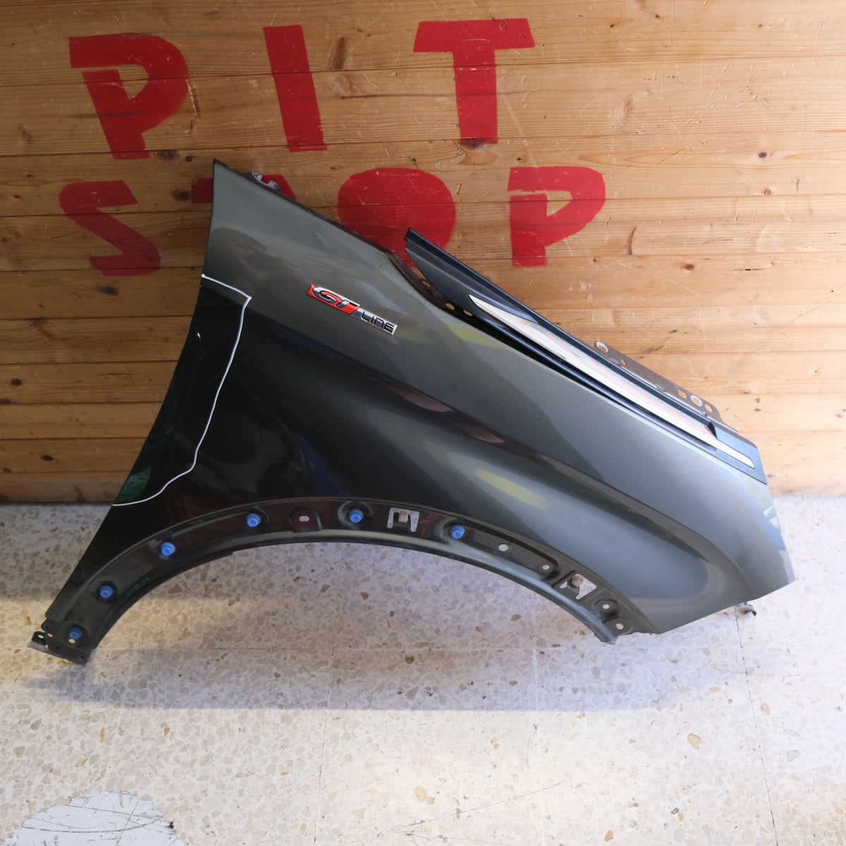 9812305680 PARAFANGO ANTERIORE DESTRO PEUGEOT 3008 2016> bx51