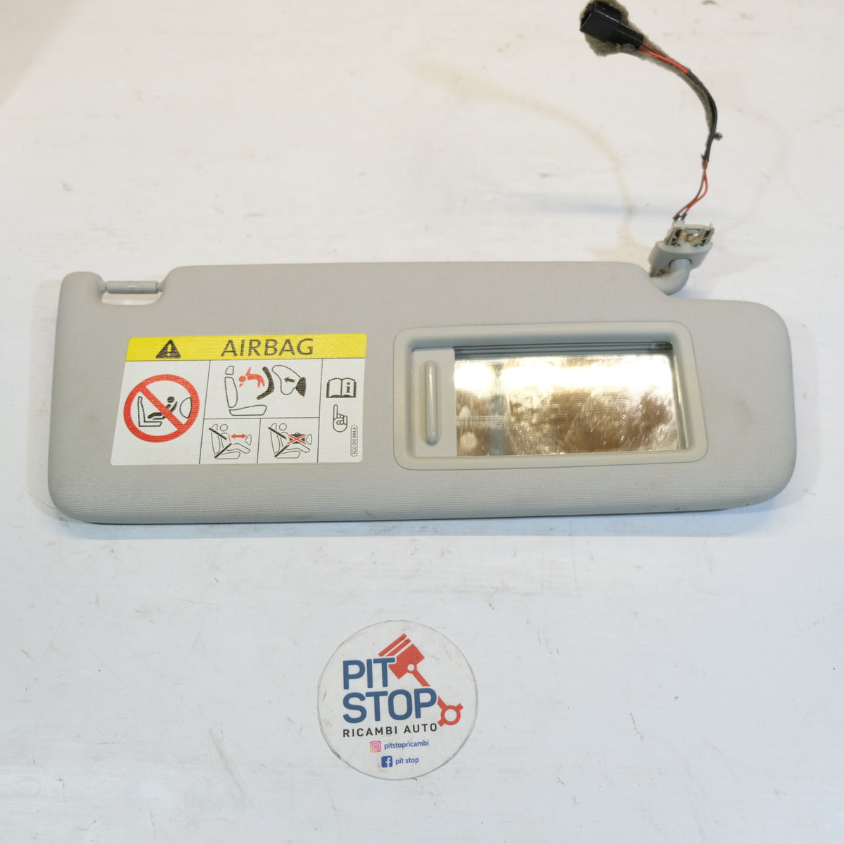 ALETTA PANTINA PARASOLE DX DESTRA PASSEGGERO VW GOLF 7 VII 2012/2019