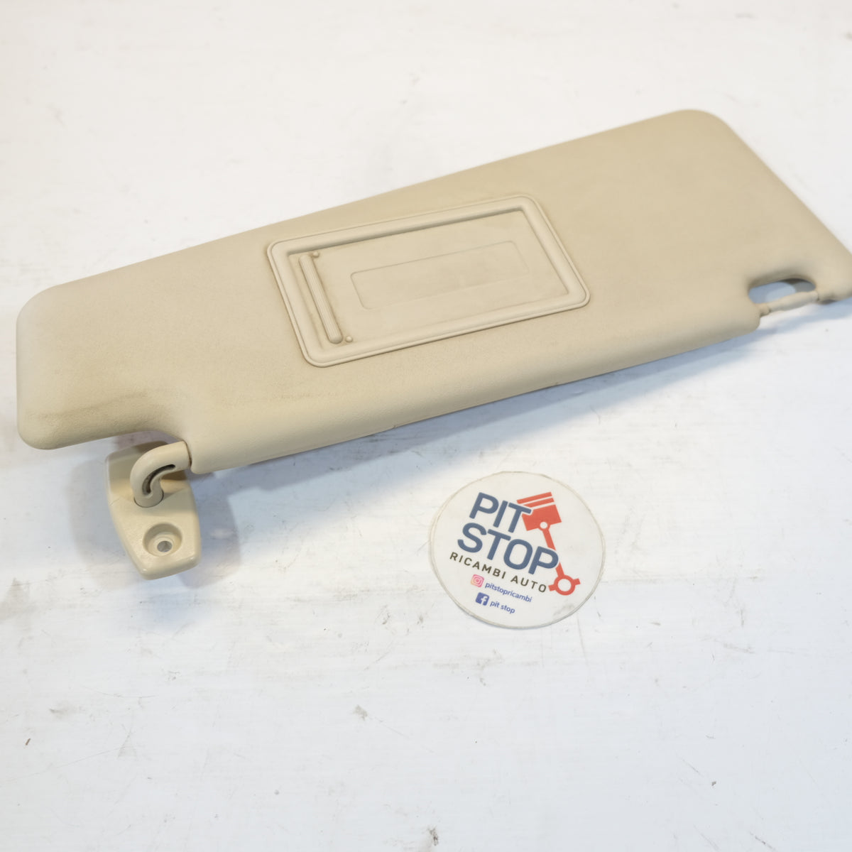 B288 ALETTA PARASOLE PANTINA DESTRA DX LANCIA MUSA FIAT IDEA 2003/2008 12G