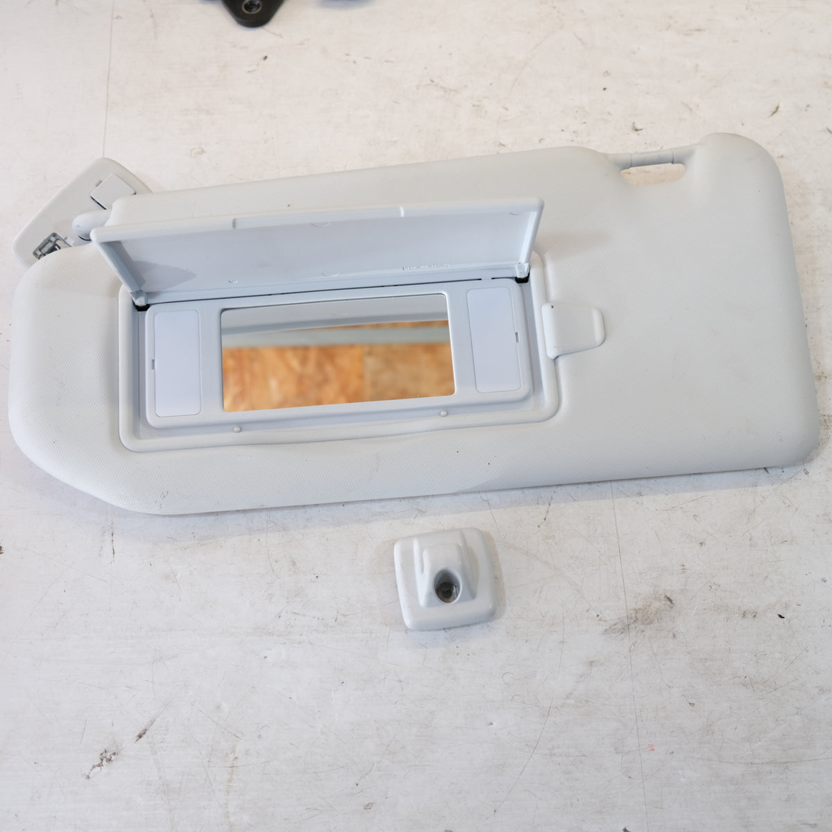 98284442PR PARASOLE ALETTA SINISTRO GUIDA PEUGEOT 3008 GRANDLAND 2016> 10S