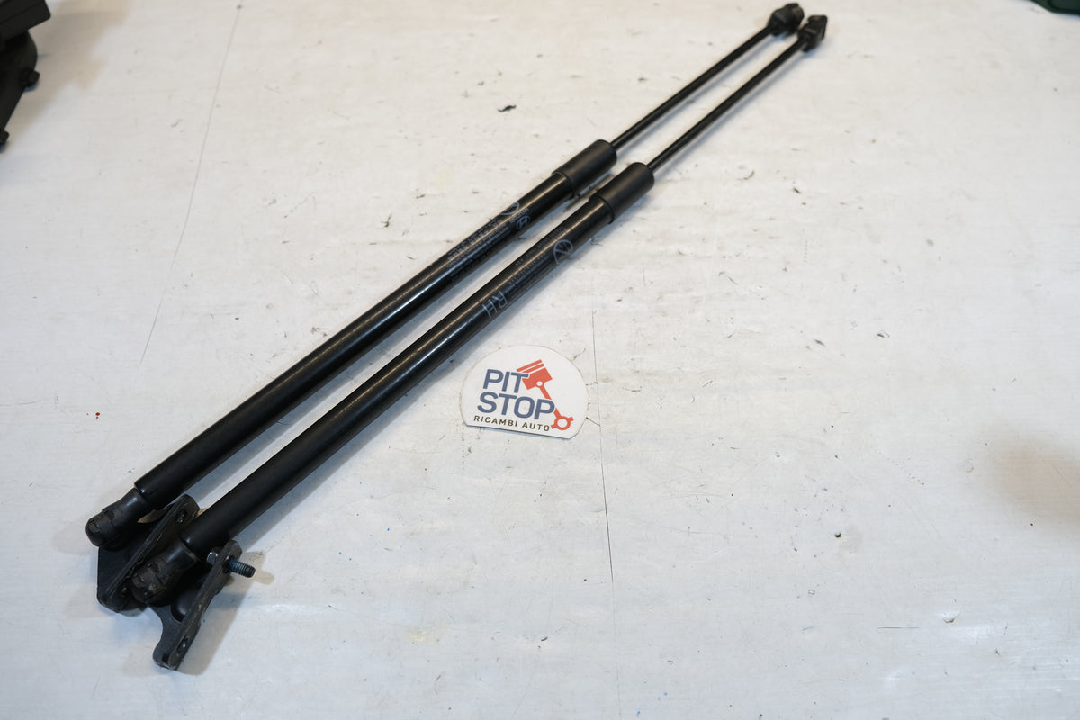 81840-n7000 81830-n7000 PISTONCINI COFANO A GAS POSTERIORE HYUNDAI TUCSON 2020> 12G