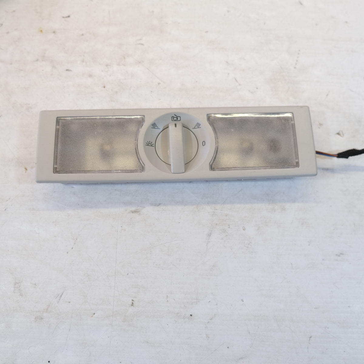 6q0947291b PLAFONIERA LUCE INTERNA ABITACOLO VOLKSWAGEN TIGUAN 2007/2011 10s