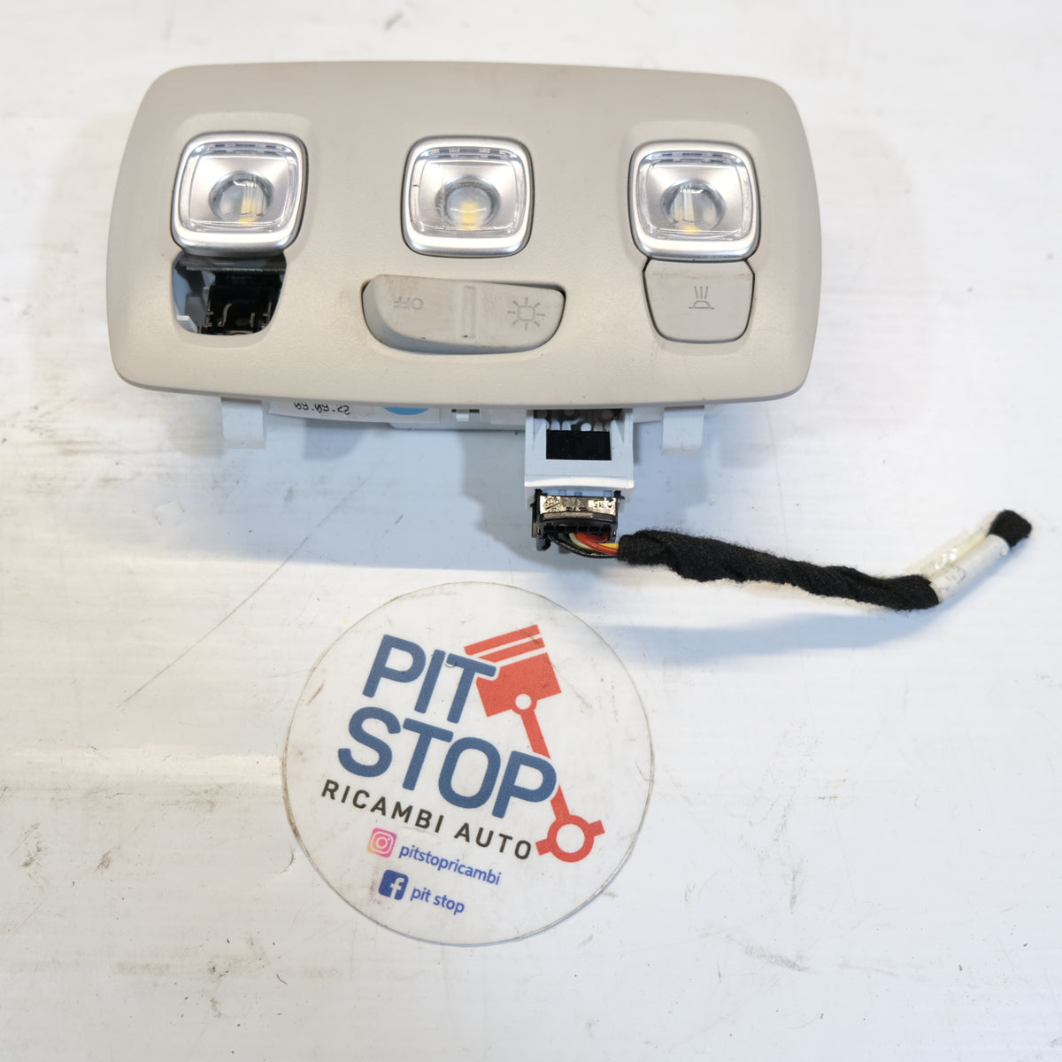 264309166r PLAFONIERA LUCE INTERNA LED RENAULT CAPTUR 2022 12S