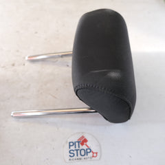 8W5885975NUS2 POGGIATESTA POSTERIORE CENTRALE AUDI A4 8W 2016> 51S