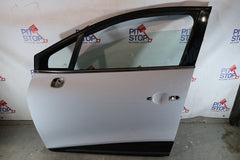 801017896R PORTA PORTIERA ANTERIORE SINISTRA RENAULT CLIO 4a 07/12>12/16< BX51