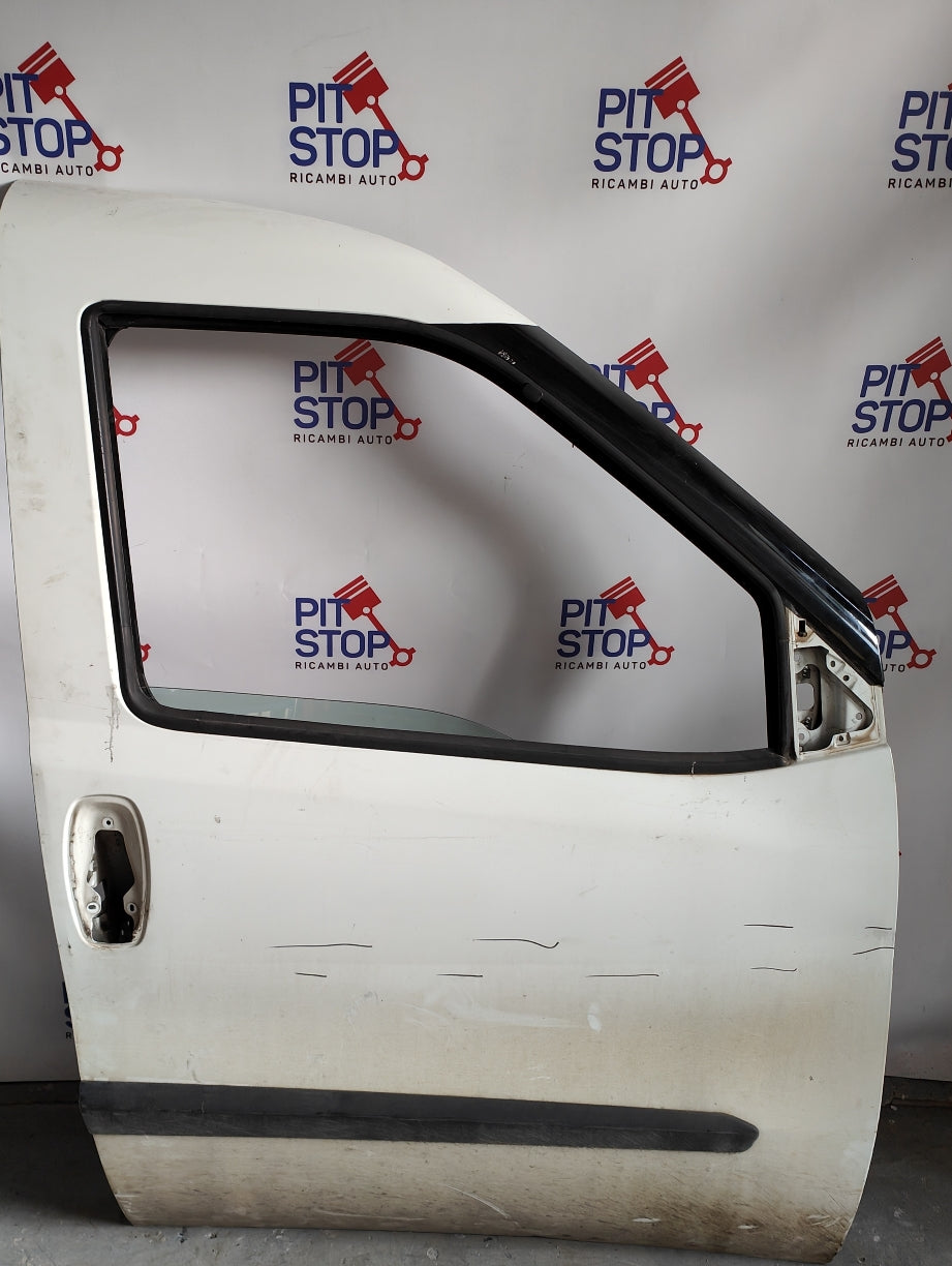 DOOR RIGHT FRONT DOOR WHITE FIAT DOBLO' 2009/2014