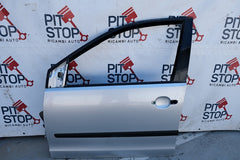 PORTA PORTIERA ANTERIORE SINISTRA GRIGIO VOLKSWAGEN POLO 6N 2002/2009 BX60