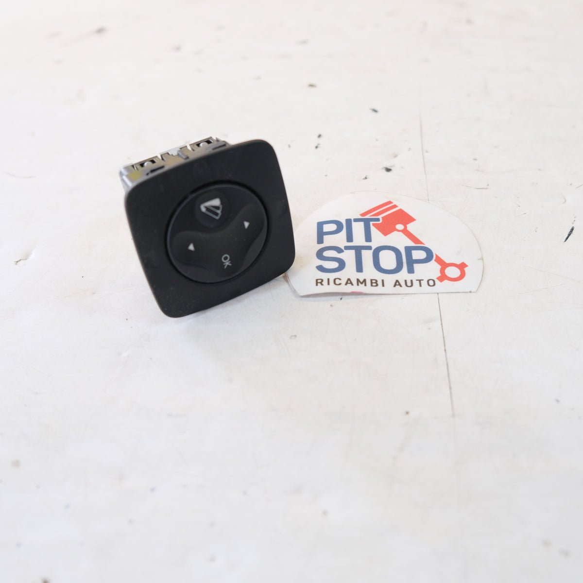 283950001r INTERRUTTORE PULSANTE COMANDO COMPUTER DI BORDO SCENIC III 2009/2016